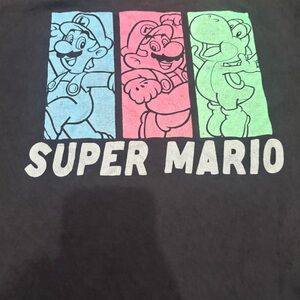 Super Mario Graphic T-Shirt Luigi Yoshi Nintendo retro Y2K gamer large